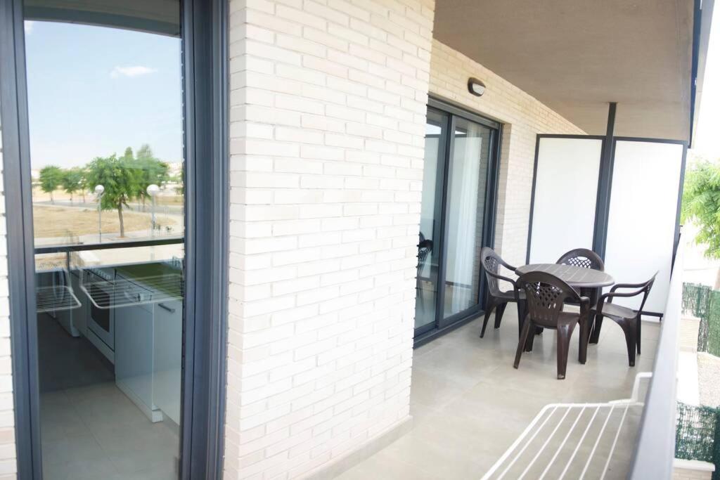 Apartamento Diseno A Cien Metros Del Mar. Torredembarra Exterior photo